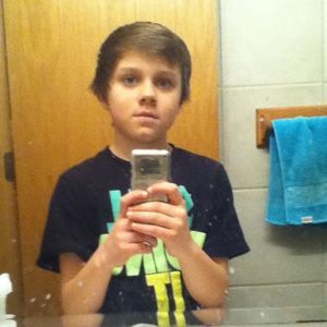 Meet your Posher, Zachary